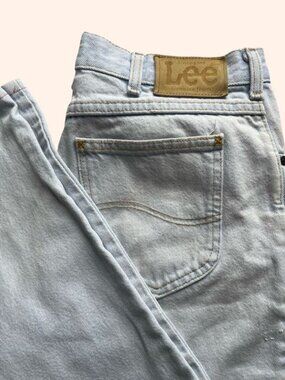 Lee Light Wash Jeans 34x29 Straight Leg Vintage Style Denim